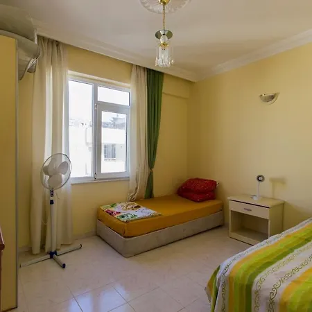 Mahmutlar Ak Apartman Alanya